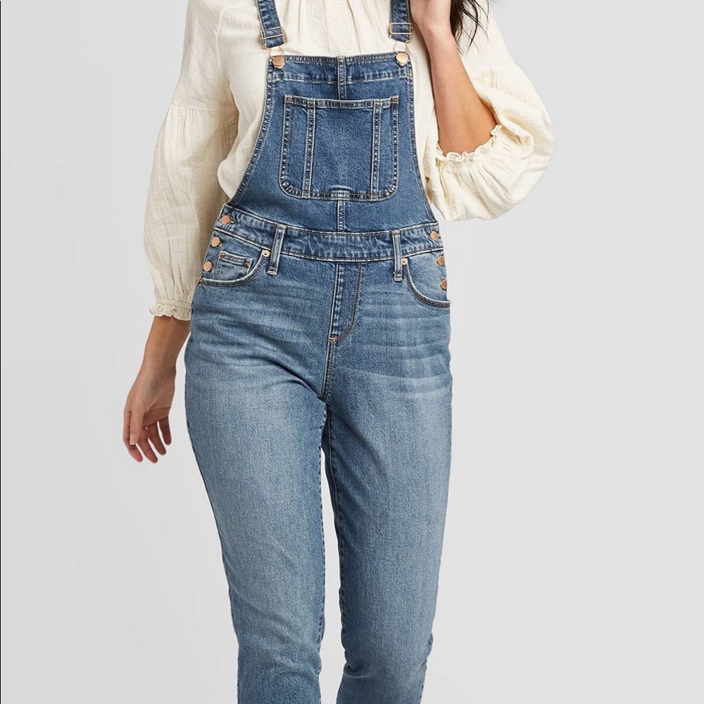 Universal thread overalls